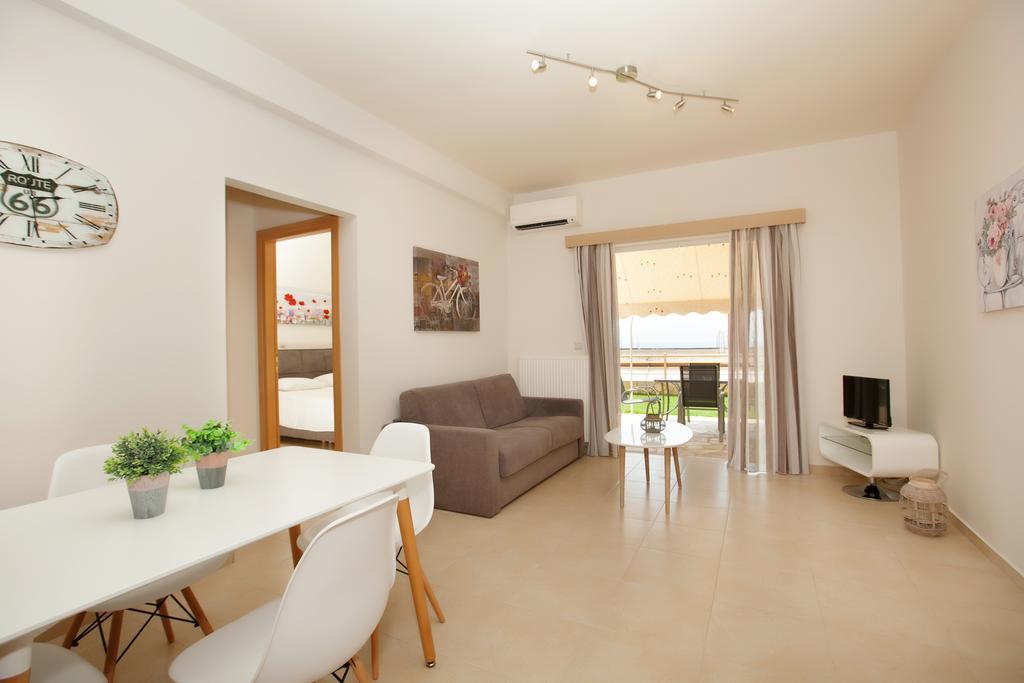 Petra Thea Apartment Kalamata Exterior foto