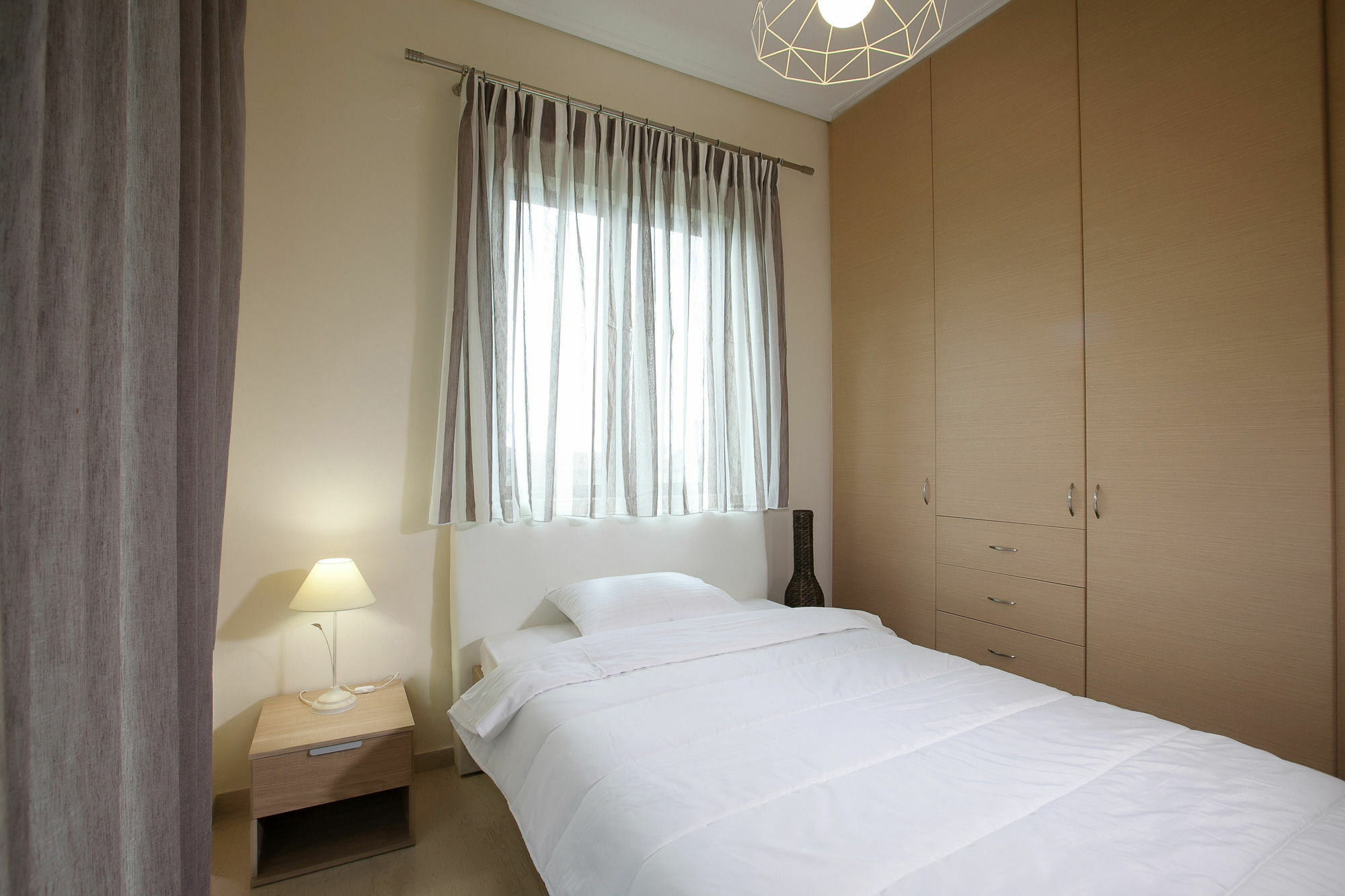 Petra Thea Apartment Kalamata Exterior foto